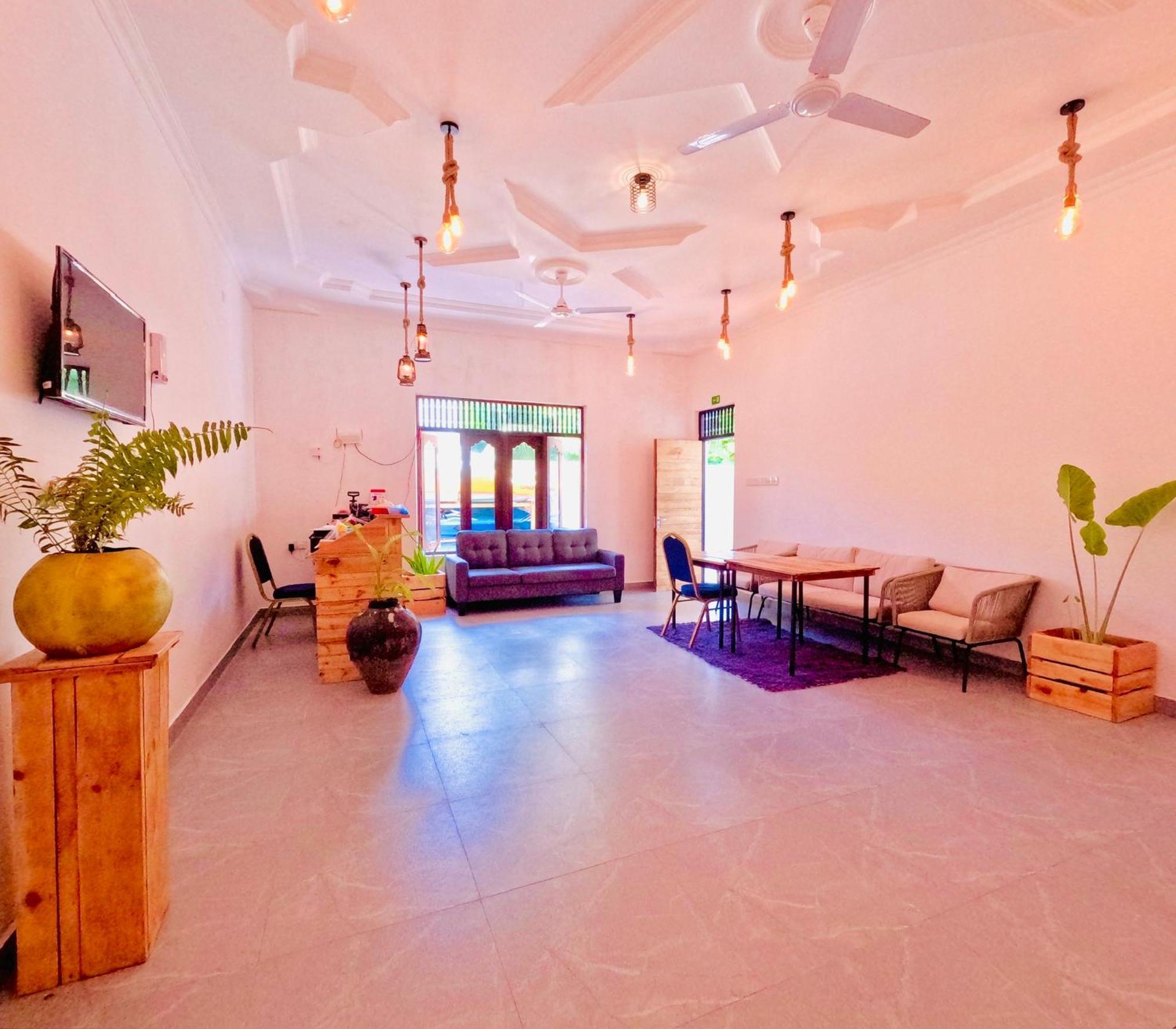 Hotel White Tern Maldives Maamigili Exteriér fotografie